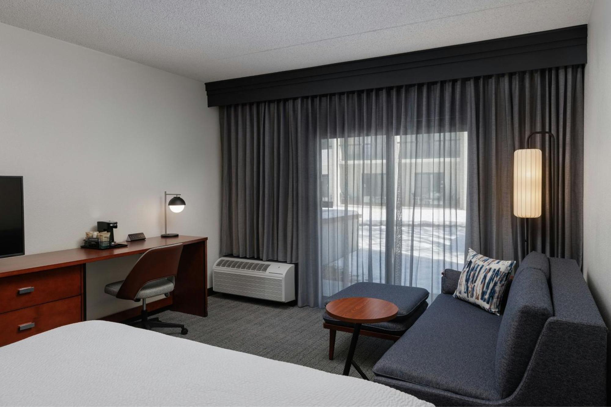 Courtyard By Marriott Denver Central Park Dış mekan fotoğraf