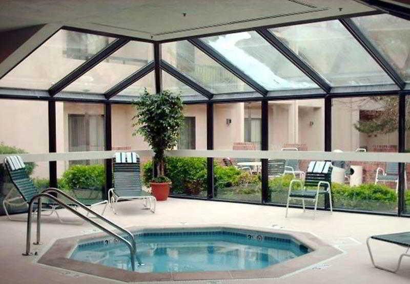 Courtyard By Marriott Denver Central Park Konforlar fotoğraf